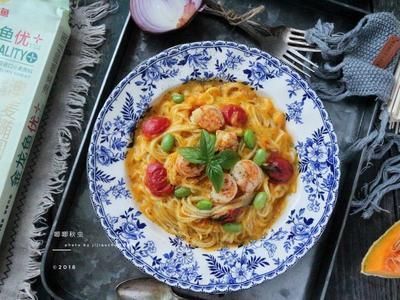 金龍魚吃蝦仁：金龍魚可以吃蝦仁嗎