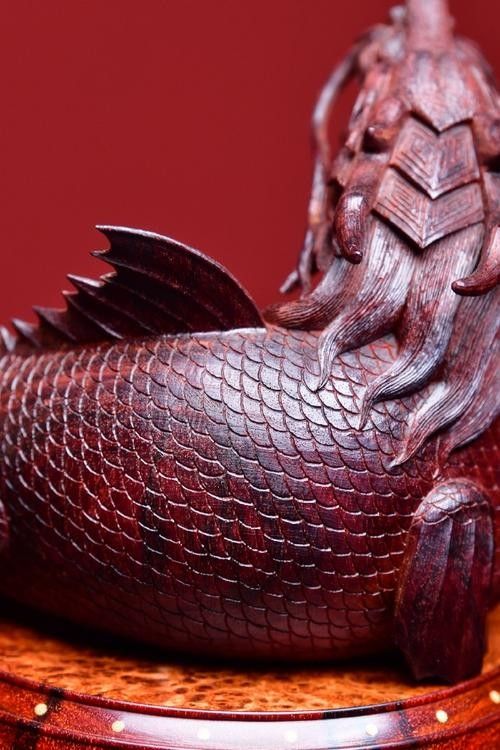 龍魚雕塑圖片欣賞