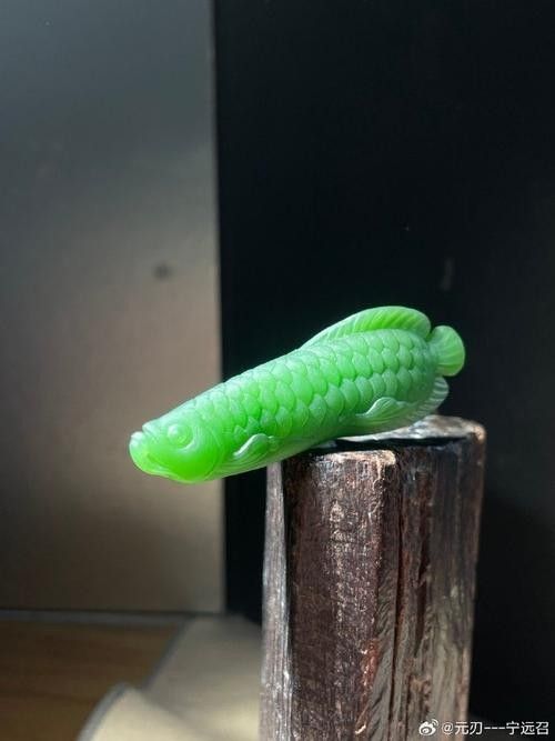 龍魚雕塑圖片欣賞