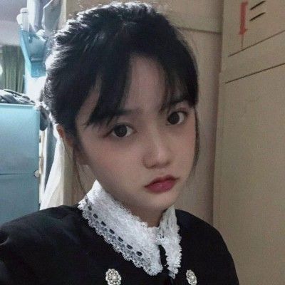 金龍魚狂躁是怎么回事，金龍魚狂躁可能由多種因素引起，