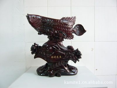 家里擺放龍魚擺件好不好【家里擺放龍魚擺件的風水講究】
