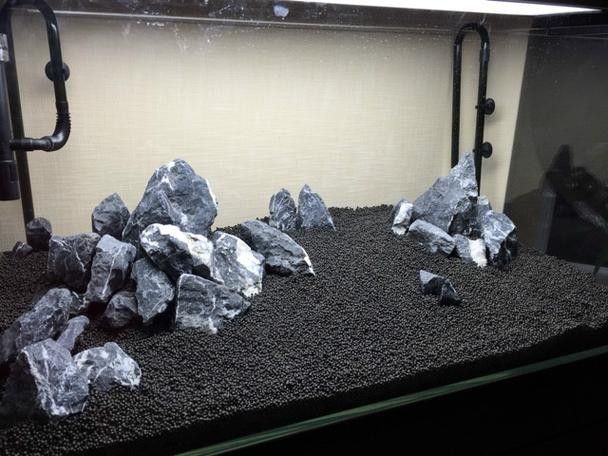 龍魚缸石頭造景圖片大全集