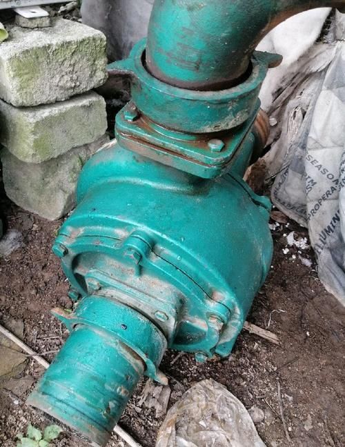 老式水泵圖片大全