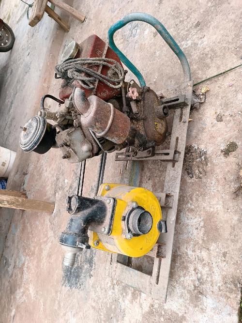 老式水泵圖片大全