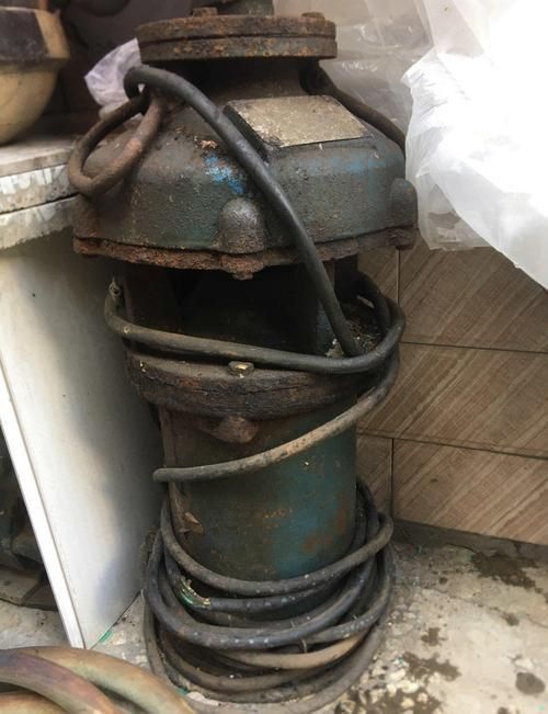 老式水泵圖片大全