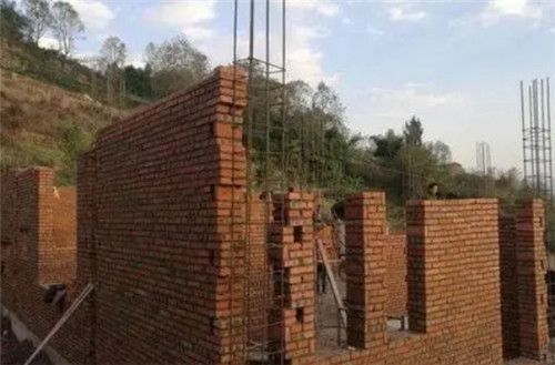 2021磚混結構每平米造價，2021年磚混結構住宅樓每平米造價是多少？