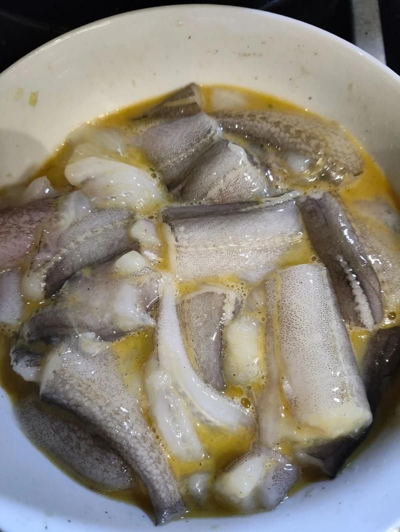 椒鹽龍魚圖片高清圖
