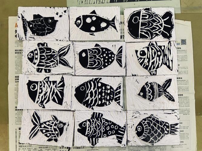 木刻版畫魚