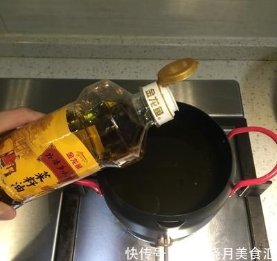 怎么固定金龍魚受傷泡沫（金龍魚受傷并且有泡沫附著，可以幫助金龍魚恢復健康）