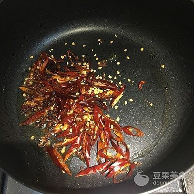 三角恐龍魚吃什么長得快點