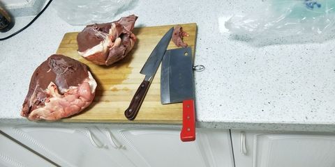 養龍魚時必備的藥材及其用途：鹽、黃粉和亞甲基藍：養龍魚必備的藥材及其用途