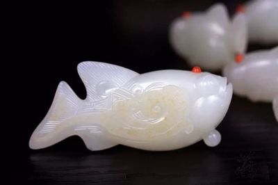 玉石雕刻金龍魚的寓意與象征是什么：玉龍魚有什么寓意？