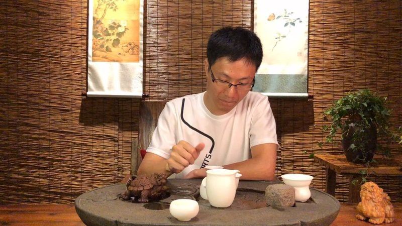 木質龍擺件如何盤玩？
