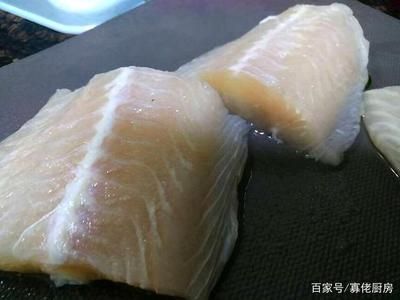 龍魚做法大全龍利魚片的做法大全：清蒸龍利魚片,香煎龍利魚片,龍利魚烹飪技巧分享