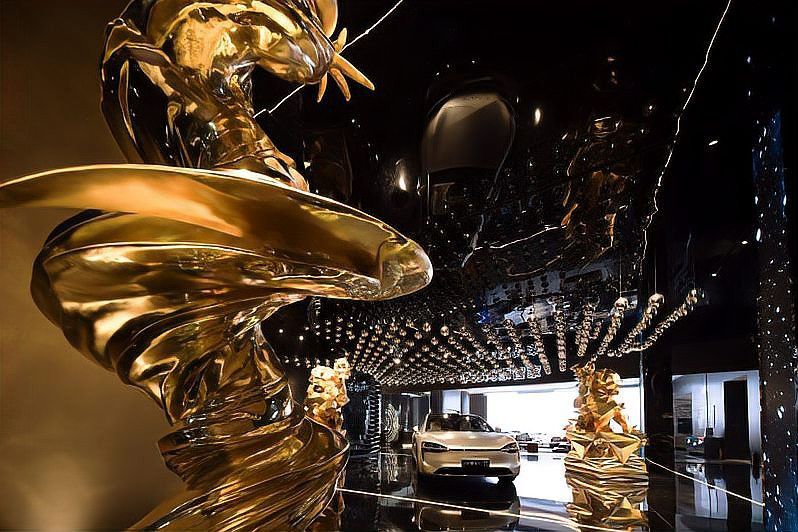 金龍魚壁紙有哪些知名設(shè)計(jì)師合作？ 金龍魚壁紙有哪些知名設(shè)計(jì)師合作？ 龍魚百科 第4張