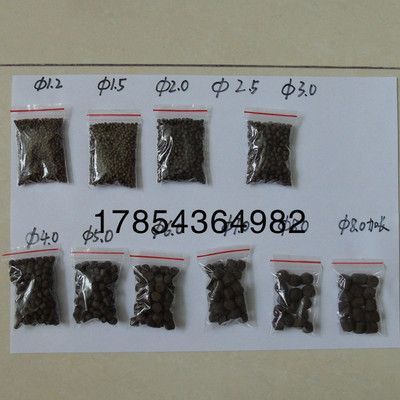 龍魚最近老是在中下層游趴缸什么原因呢：龍魚老是在中下層游動或趴缸的原因及解決方法