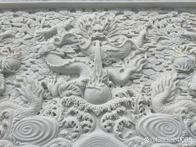 哪里可以找到高清招財龍壁紙？