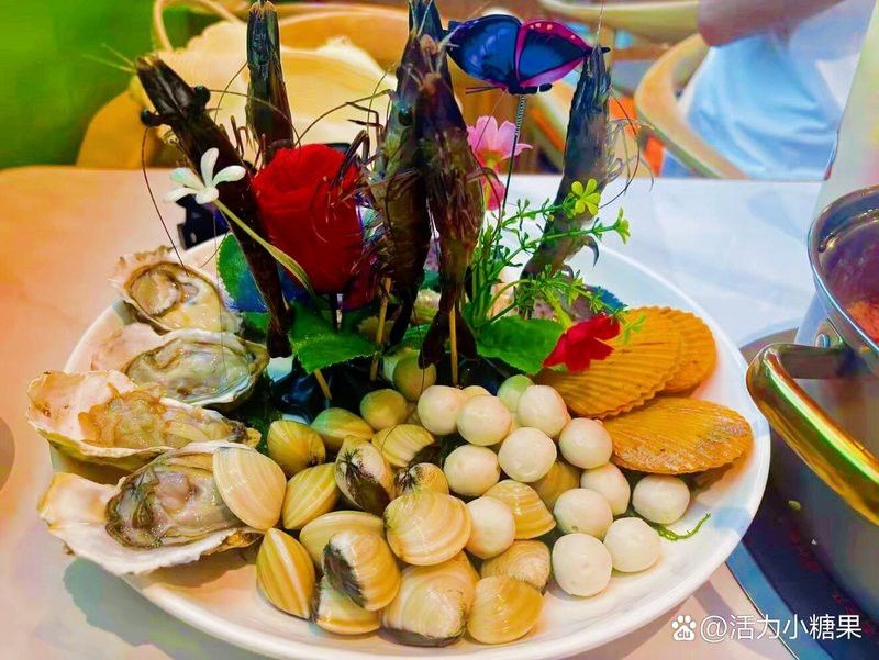 紅龍旗美食街的海鮮攤位推薦