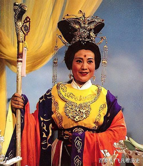 詳細(xì)說說主角是如何化解三劫七災(zāi)的？
