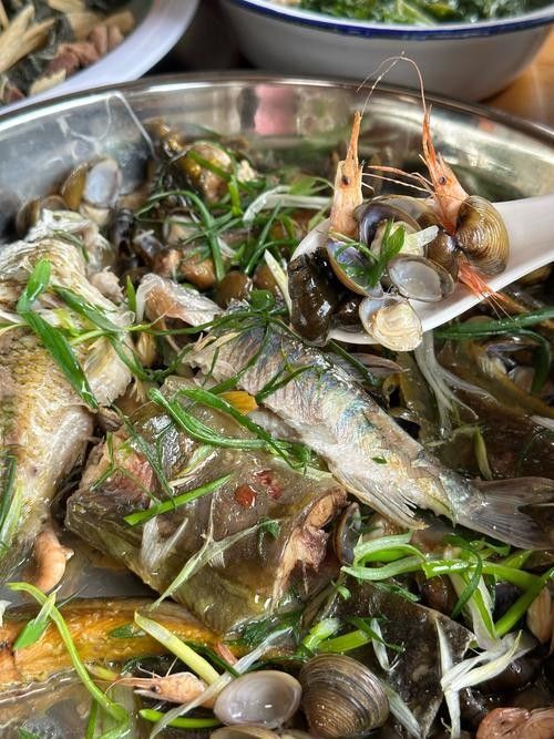 洪龍漁村有哪些招牌菜？（洪龍漁村（新城河路））
