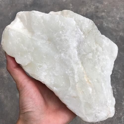 如何區分<strong><mark>白玉</mark></strong>紅龍魚和其他紅龍（<strong><mark>白玉</mark></strong>紅龍魚與辣椒紅龍魚的區別）