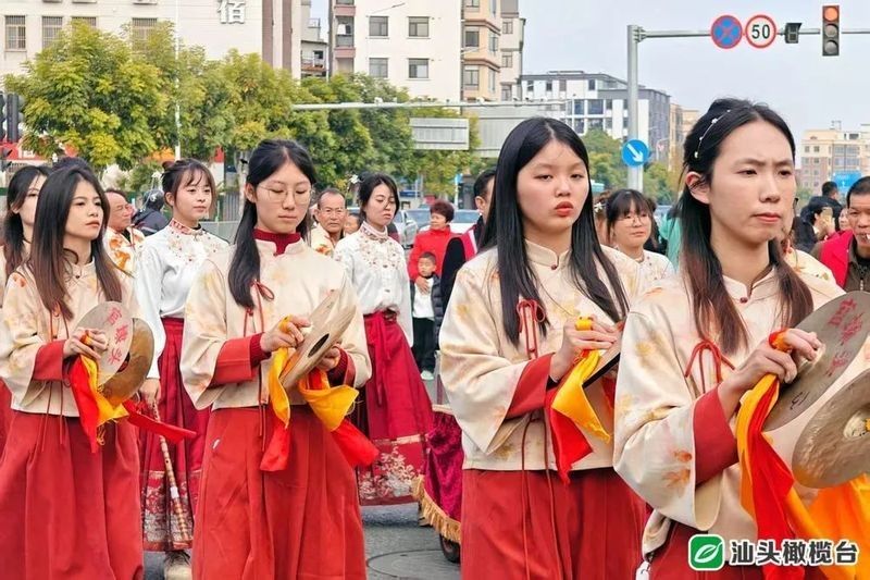 哪里可以找到潮汕龍魚文化作品：關于潮汕龍魚文化作品的一些問題