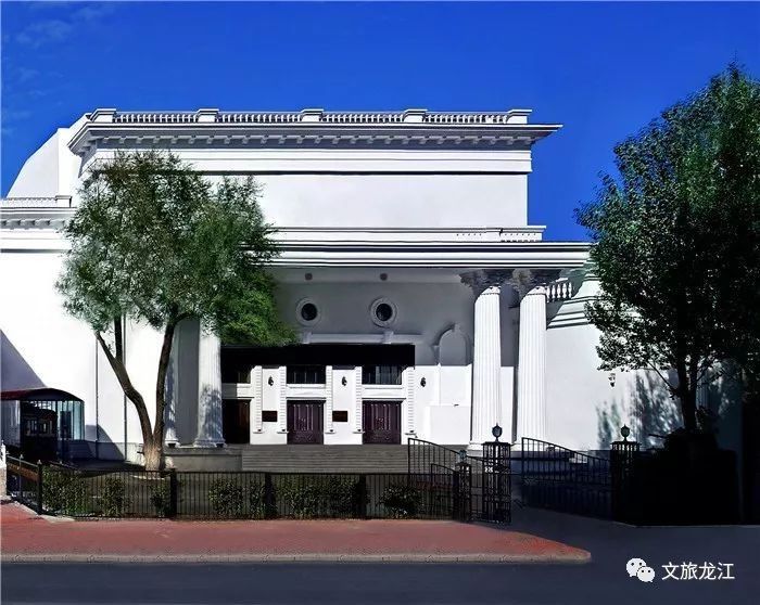 黑龍江故事對哪些藝術流派影響最大：“黑龍江故事”影響最為深遠