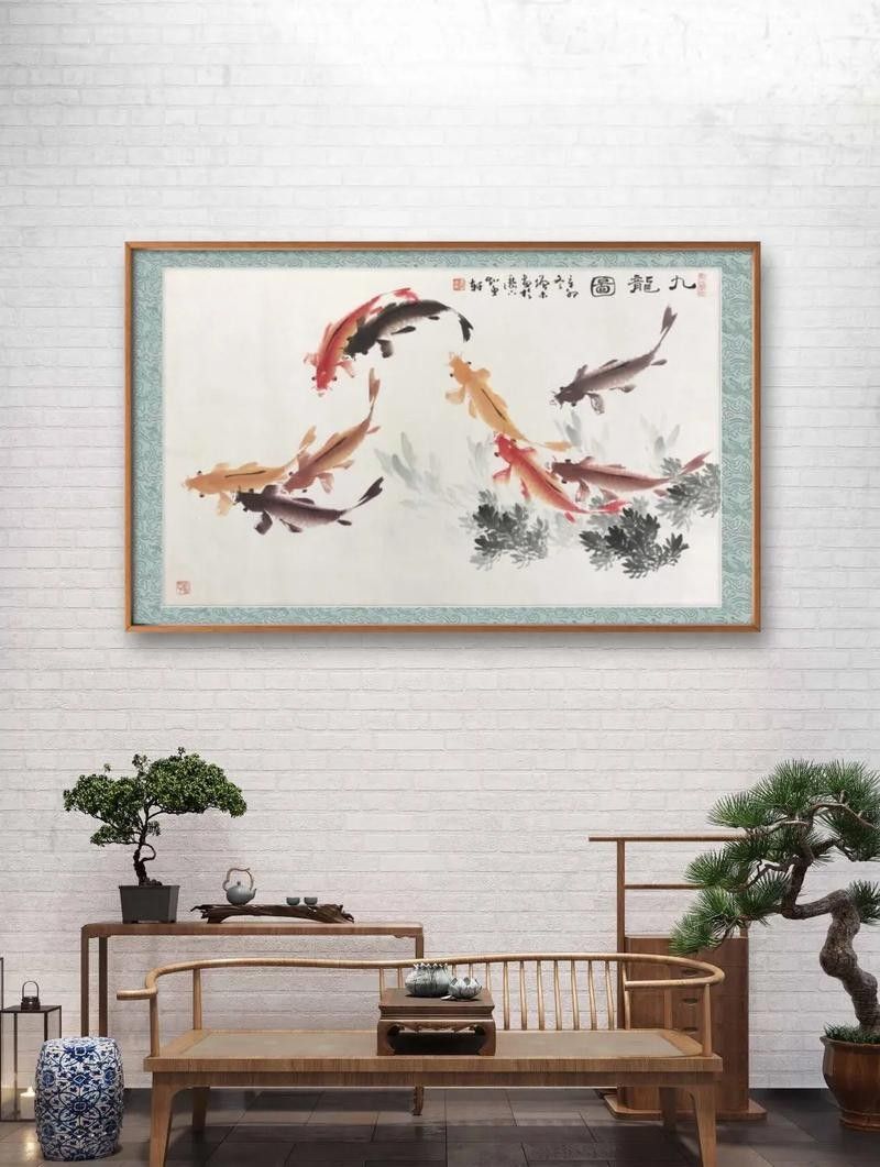 給我推薦一些著名的九龍魚國畫作品：中國畫龍魚大寫意創新技法奠基人薛九州百米長卷被北京人民大會堂典藏