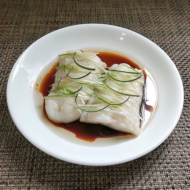 有哪些清蒸龍利魚的變種做法？：清蒸龍利魚最好吃的做法不用一滴油滑嫩下飯唐河小哥