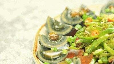 金龍魚橄欖調和油適合哪些涼拌菜：怪不得飯店的涼拌菜那么好吃，原來訣竅在這里