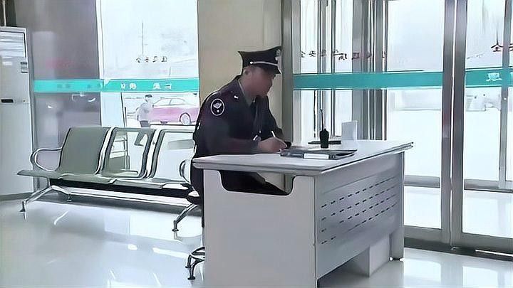 保安員需要哪些技能和素質？：保安員在工作中應該具備哪些技能和素質