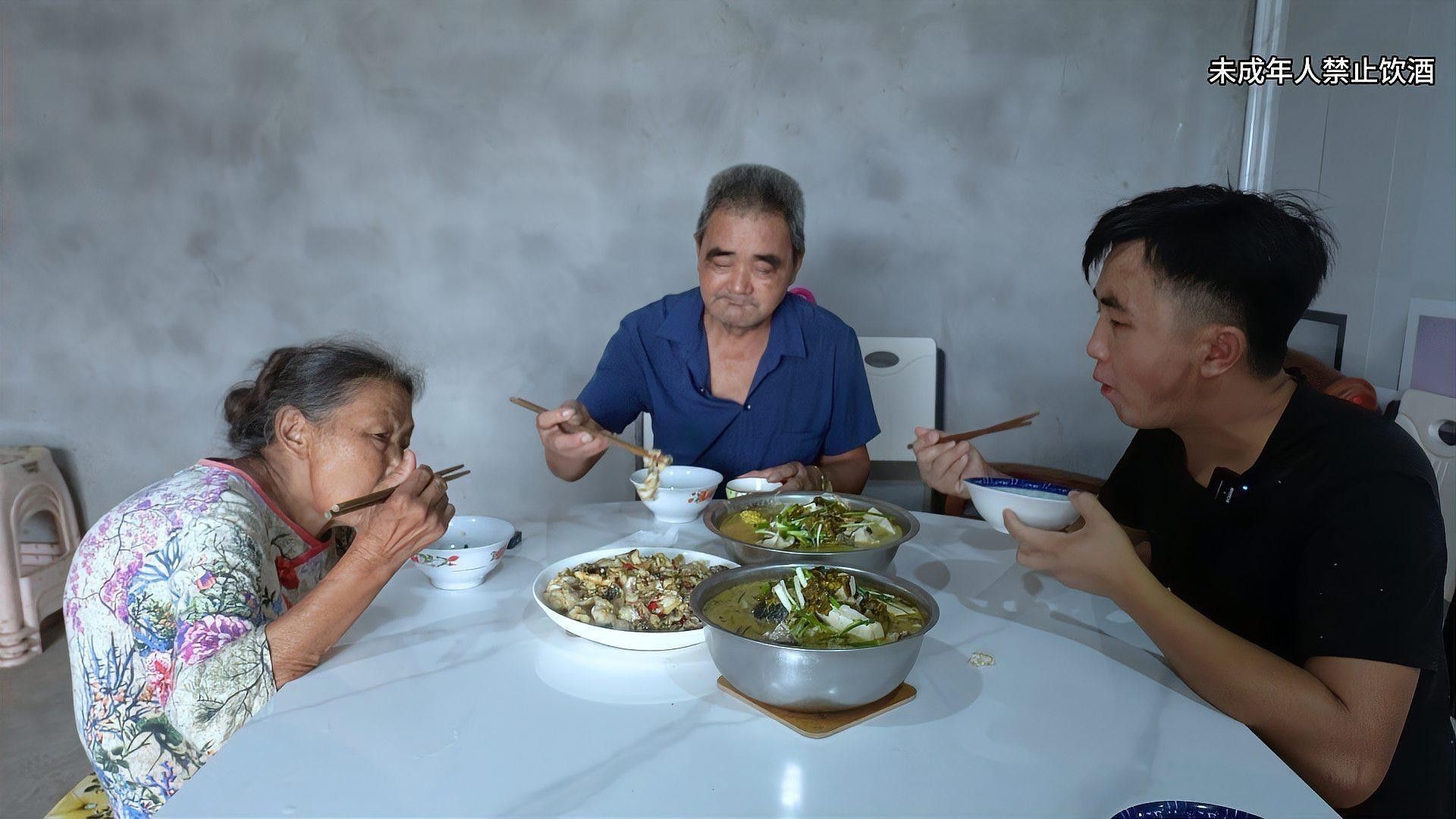 如何判斷烏魚片是否腌制入味？：烏魚片怎么做嫩又好吃