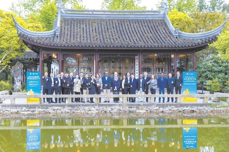 金龍魚在全球供應(yīng)鏈中扮演什么角色：金龍魚全球供應(yīng)鏈布局揭秘