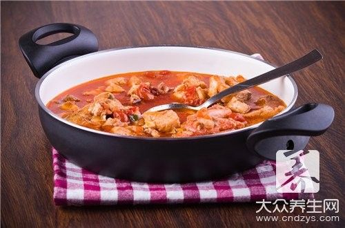 金龍魚膠泡發(fā)后需要燉多久：金龍魚膠泡發(fā)后的燉煮時(shí)間需根據(jù)厚度和烹飪方式調(diào)整