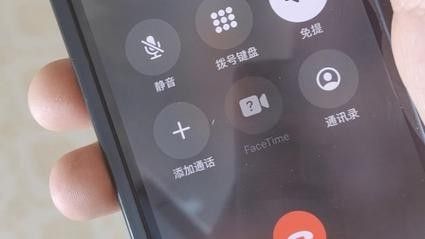 如何確認官方客服電話的工作時間？：吉利汽車客服電話的工作時間是什么汽車之家吉利汽車之家