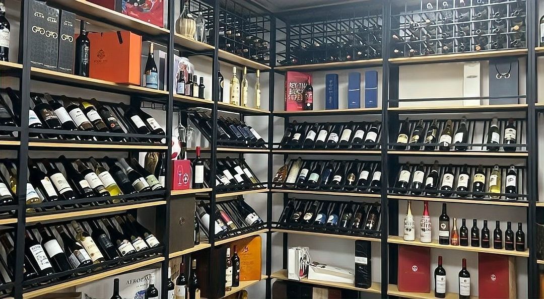 如何檢查紅龍葡萄酒的瓶底設計：如何辨別紅龍葡萄酒瓶底設計