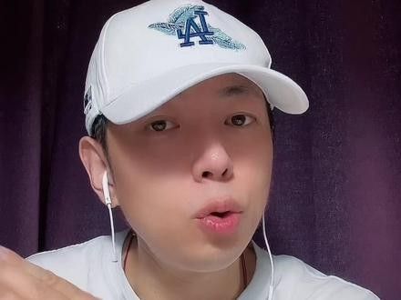 如何購買閃耐龍魚：購買閃耐龍魚需重點關(guān)注血統(tǒng)認證、商家資質(zhì)和運輸保障