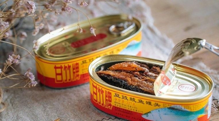 古龍魚罐頭有哪些系列？：古龍魚罐頭哪個(gè)系列最好吃4款魚罐頭好吃不停口