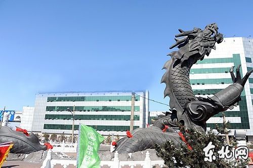 黑龍雕塑中哪件最著名：哈爾濱最著名的黑龍雕塑