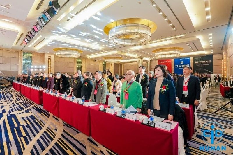 李金龍在協會中扮演什么角色：李金龍:書寫石斛路上的別樣風采