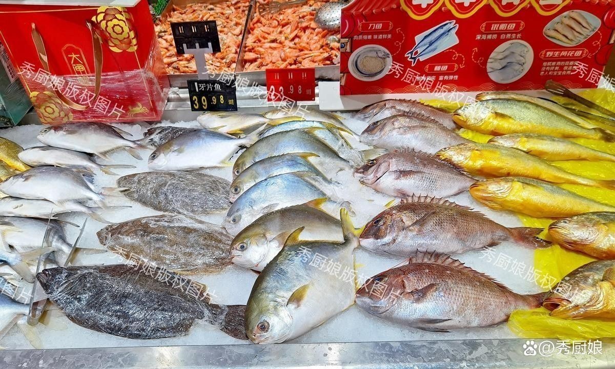 龍魚冷凍后如何解凍？：鹽醋水涂抹法,將白醋與食鹽按比例混合混合（半碗水配2勺鹽）