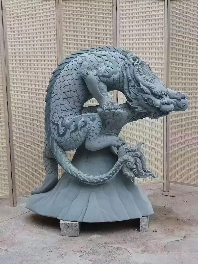 還有哪些生龍主題雕塑作品：北京街頭龍味十足！