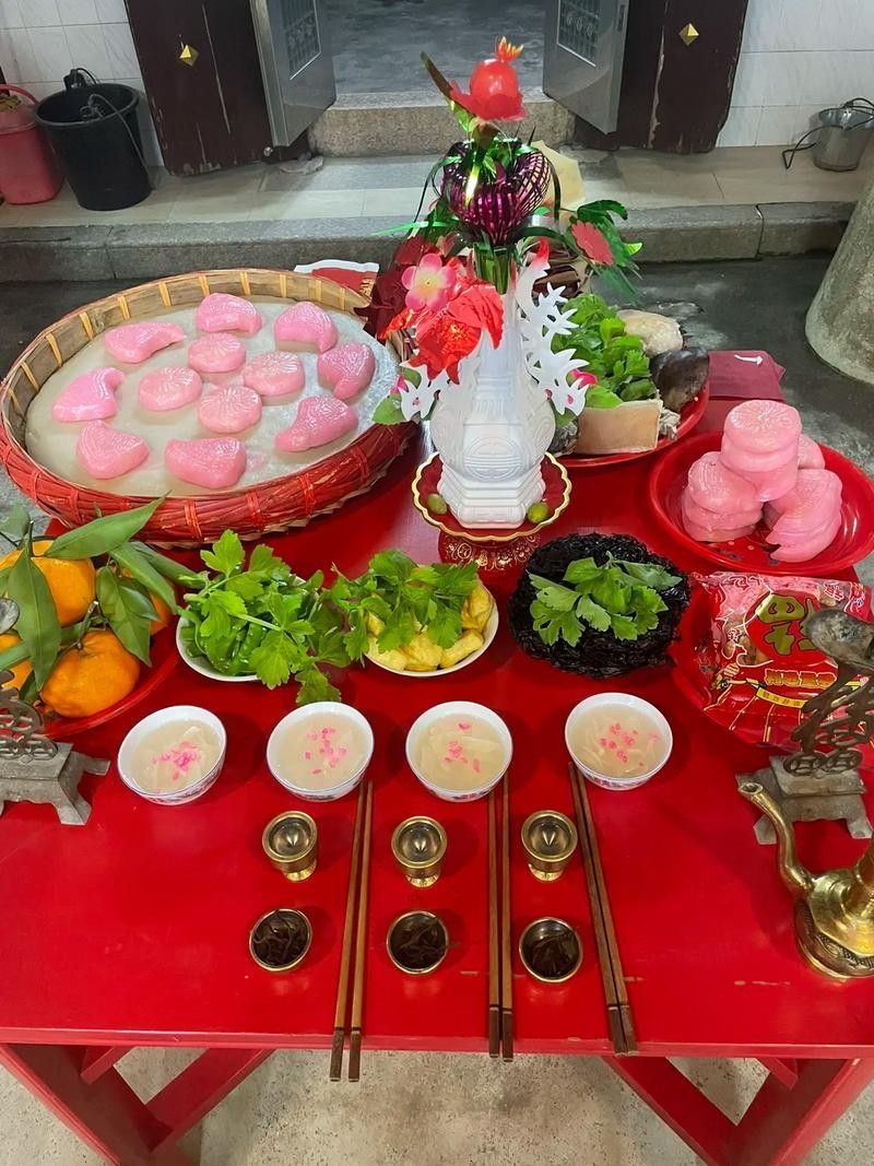 能提供幾張潮汕龍魚(yú)拜神圖片嗎：潮汕龍魚(yú)拜神