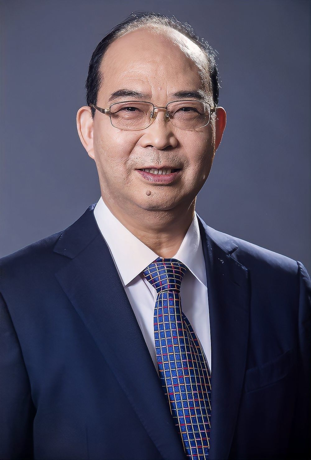 穆彥魁為何選擇加入金龍魚：穆彥魁為什么選擇加入金龍魚？