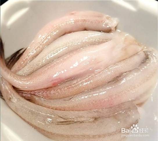 如何腌制小龍魚使其更入味？：無論腌什么魚，不要放鹽和料酒腌制，教你絕招