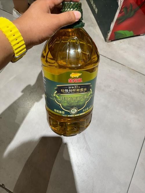 金龍魚橄欖油有哪些系列？：金龍魚橄欖油哪個(gè)系列性價(jià)比最高金龍魚橄欖油哪個(gè)性價(jià)比最高