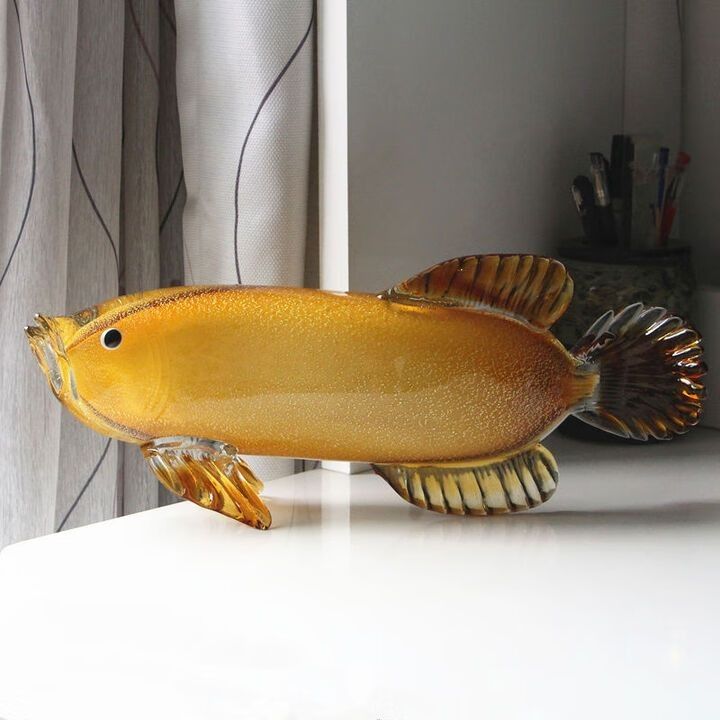 如何挑選高質量的石雕金龍魚擺件：石雕金龍魚擺件如何挑選