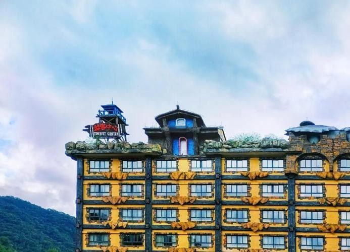 古龍魚莊開放時間是：古龍魚莊的地址在哪里？