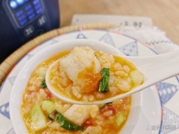 如何制作紅龍魚輔食（制作紅龍魚輔食的方法）