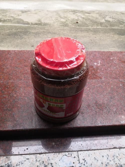 發色飼料有哪些品牌推薦？（10大發色飼料品牌推薦德牧飼料品牌推薦德牧飼料）